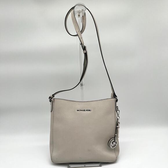 Michael Kors Handbags - MICHAEL KORS Jet Set Large Saffiano Leather Messenger Bag